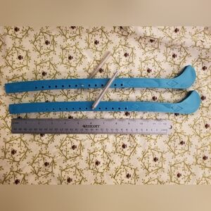 Aqua Blue Ice Figure Skate Blade Guards Skating  Skater Guard Covers